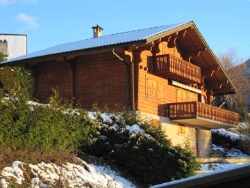 chalet Coquelicot